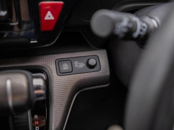 Honda Stepwgn V Рестайлинг с пробегом 2018 года, цена 2 099 000 рублей, 50899 км, минивэн, Автокод Объявления
