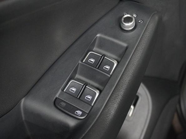 Audi Q5 I (8R) Рестайлинг с пробегом 2012 года, цена 1 700 000 рублей, 183520 км, внедорожник, Автокод Объявления