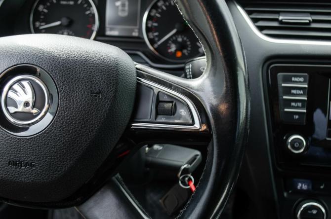 Skoda Octavia III (A7) с пробегом 2013 года, цена 842 000 рублей, 262000 км, лифтбек, Автокод Объявления