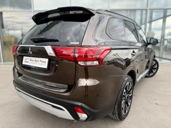 Mitsubishi Outlander III Рестайлинг 3 с пробегом 2021 года, цена 2 450 000 рублей, 83607 км, внедорожник, Автокод Объявления