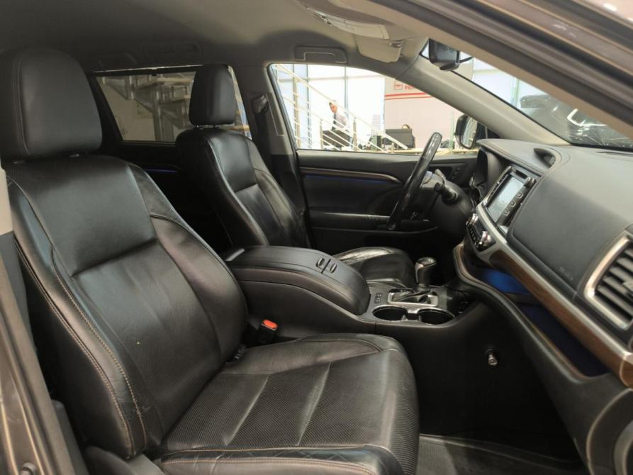 Toyota Highlander III (XU50) Казань  - изображение 13