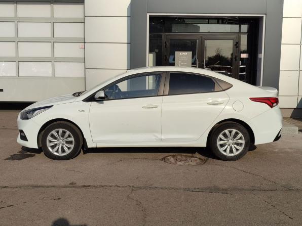 Hyundai Solaris II с пробегом 2019 года, цена 1 229 000 рублей, 191500 км, седан, Автокод Объявления