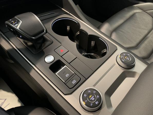 Volkswagen Touareg III с пробегом 2019 года, цена 3 939 000 рублей, 163715 км, внедорожник, Автокод Объявления