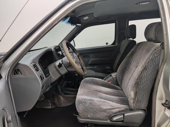 Nissan NP300 с пробегом 2012 года, цена 900 000 рублей, 268832 км, пикап, Автокод Объявления