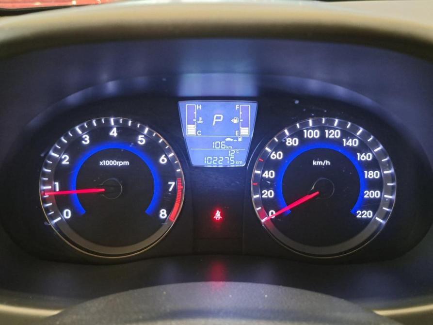 Hyundai Solaris I Рестайлинг Казань  - изображение 16