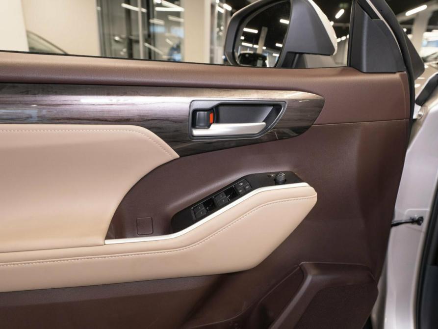 Toyota Highlander IV (XU70) Москва  - изображение 21