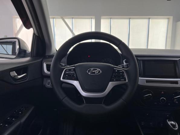 Hyundai Solaris II с пробегом 2019 года, цена 1 440 000 рублей, 106148 км, седан, Автокод Объявления