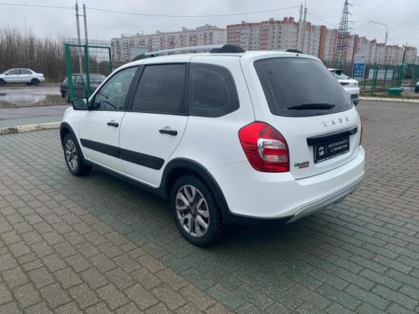 Lada (ВАЗ) Granta I Рестайлинг с пробегом 2022 года, цена 830 000 рублей, 36295 км, универсал, Автокод Объявления