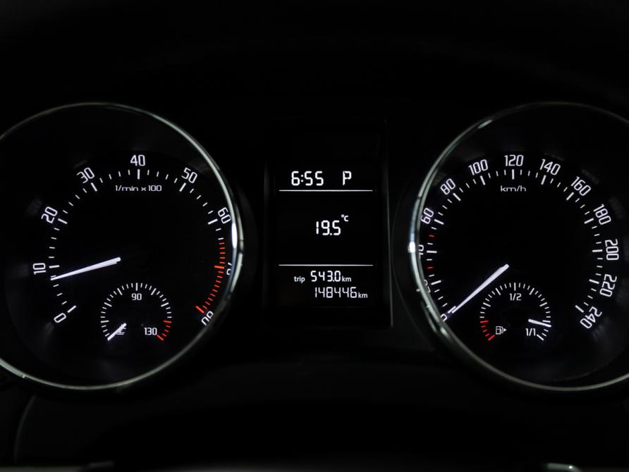 Skoda Yeti I Рестайлинг Санкт-Петербург  - изображение 12