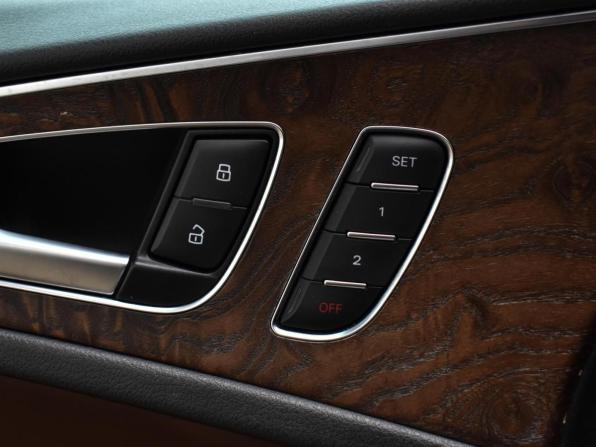 Audi A6 IV (C7) с пробегом 2014 года, цена 1 798 000 рублей, 210428 км, седан, Автокод Объявления