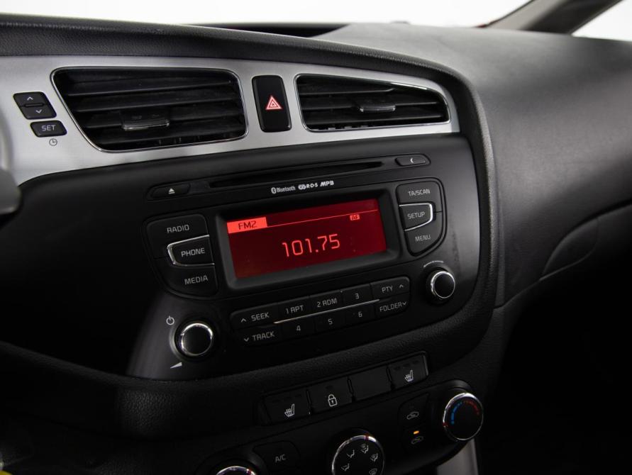 Kia Ceed II Санкт-Петербург  - изображение 16