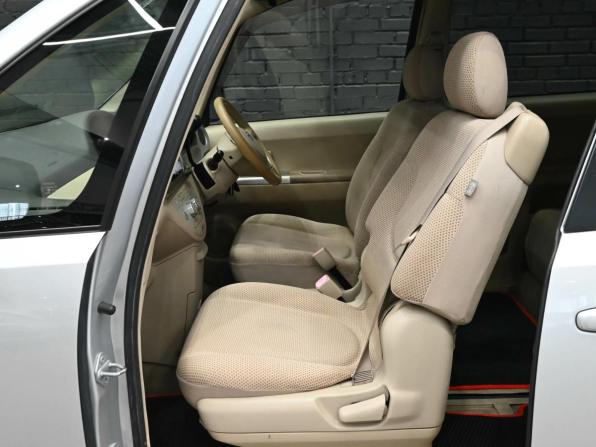 Toyota Porte I с пробегом 2005 года, цена 525 000 рублей, 260397 км, минивэн, Автокод Объявления