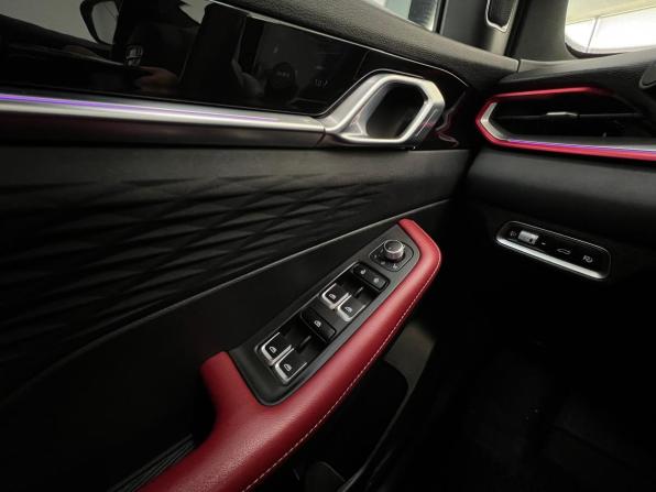 Geely Coolray I Рестайлинг с пробегом 2024 года, цена 2 250 000 рублей, 39050 км, внедорожник, Автокод Объявления