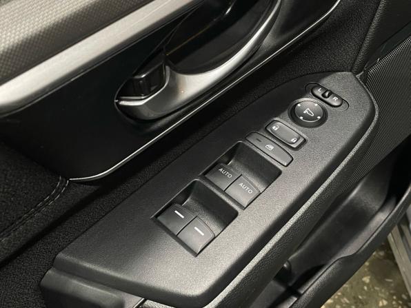 Honda CR-V V Рестайлинг с пробегом 2021 года, цена 2 950 000 рублей, 55340 км, внедорожник, Автокод Объявления