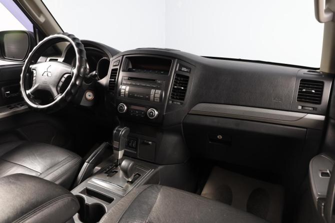 Mitsubishi Pajero IV Рестайлинг 1 с пробегом 2012 года, цена 2 349 000 рублей, 238000 км, внедорожник, Автокод Объявления