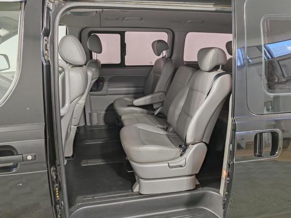 Hyundai Grand Starex I с пробегом 2014 года, цена 2 245 000 рублей, 149892 км, минивэн, Автокод Объявления