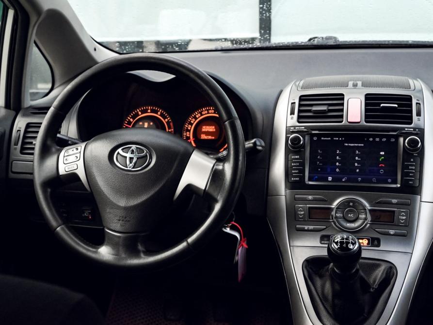 Toyota Auris I Екатеринбург  - изображение 18