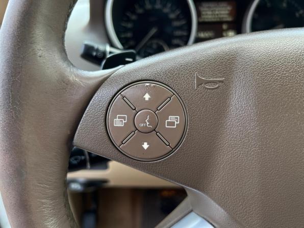 Mercedes-Benz M-Класс II (W164) Рестайлинг с пробегом 2009 года, цена 1 470 000 рублей, 153190 км, внедорожник, Автокод Объявления