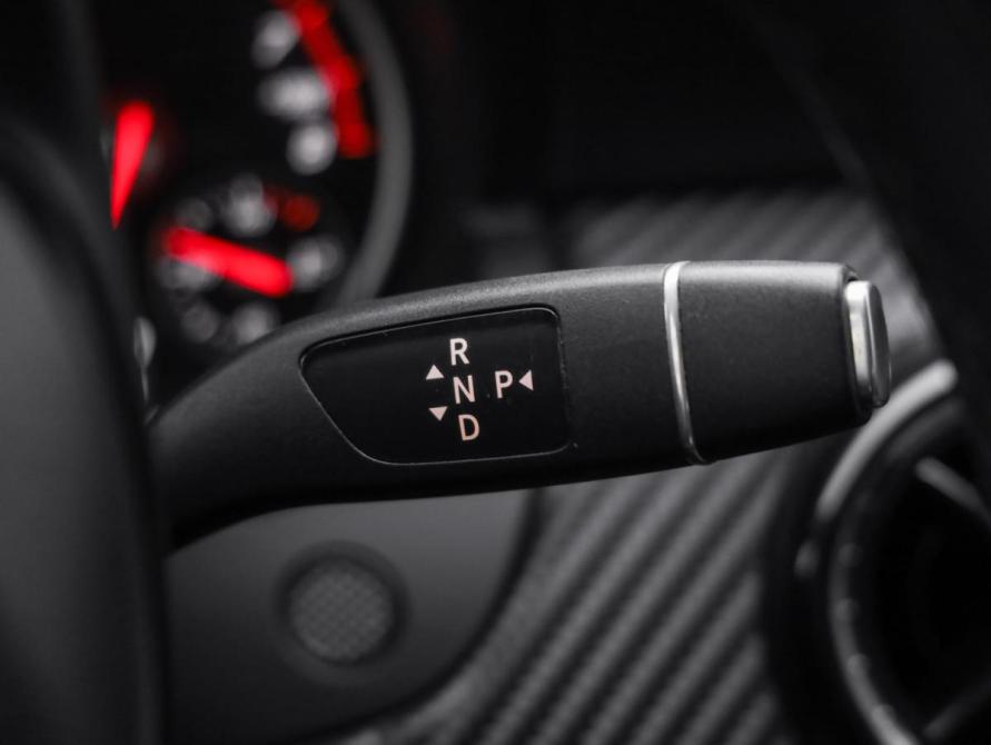 Mercedes-Benz GLA I (X156) Рестайлинг Санкт-Петербург  - изображение 24