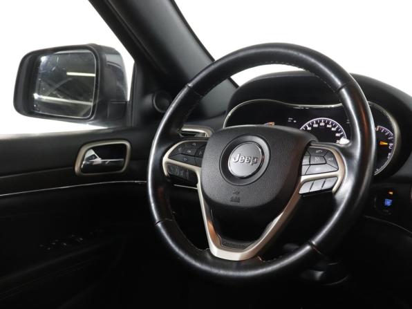 Jeep Grand Cherokee IV (WK2) Рестайлинг с пробегом 2016 года, цена 3 200 000 рублей, 119500 км, внедорожник, Автокод Объявления