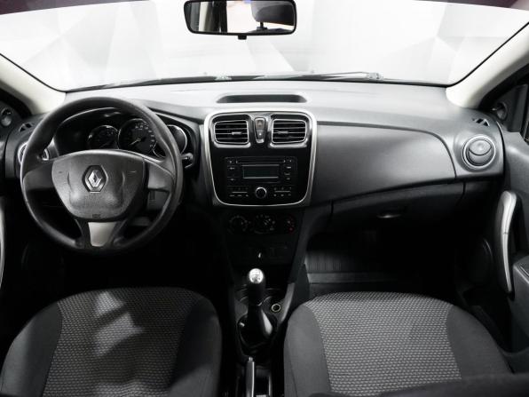 Renault Logan II с пробегом 2014 года, цена 604 000 рублей, 205000 км, седан, Автокод Объявления