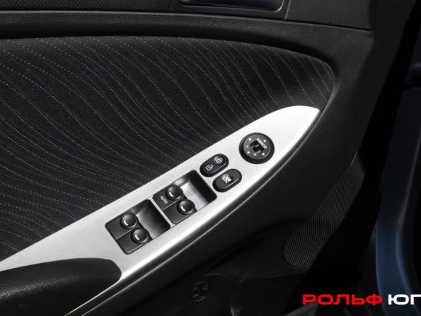 Hyundai Solaris I Рестайлинг с пробегом 2014 года, цена 978 000 рублей, 95664 км, седан, Автокод Объявления