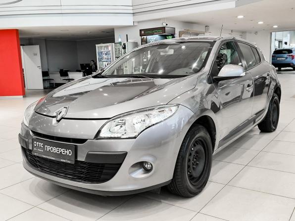 Renault Megane III с пробегом 2011 года, цена 550 000 рублей, 207324 км, хэтчбек, Автокод Объявления