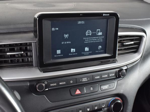 Kia Ceed III с пробегом 2018 года, цена 935 000 рублей, 97222 км, хэтчбек, Автокод Объявления