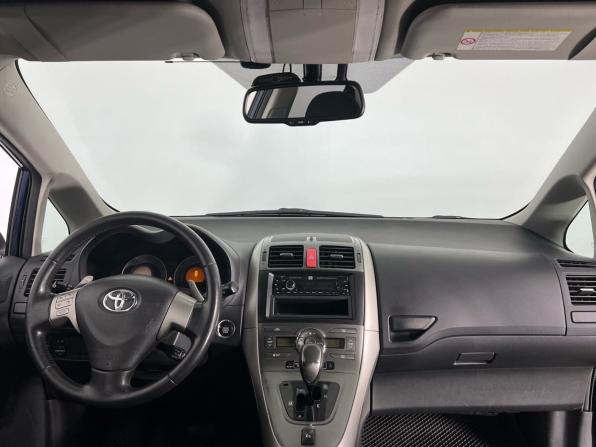 Toyota Auris I с пробегом 2008 года, цена 535 000 рублей, 294000 км, хэтчбек, Автокод Объявления