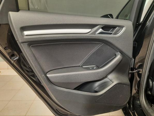 Audi A3 III (8V) с пробегом 2013 года, цена 888 000 рублей, 317000 км, седан, Автокод Объявления