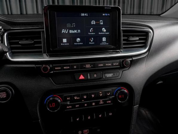 Kia Ceed III с пробегом 2019 года, цена 1 689 000 рублей, 98293 км, хэтчбек, Автокод Объявления