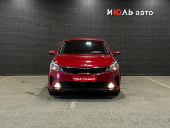 Kia Rio IV Рестайлинг с пробегом 2020 года, цена 1 480 000 рублей, 150160 км, седан, Автокод Объявления