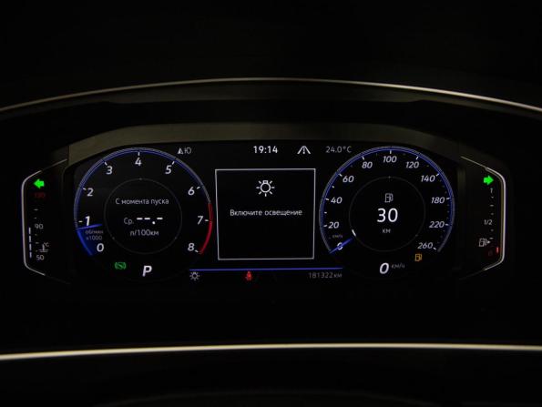Volkswagen Tiguan II Рестайлинг с пробегом 2021 года, цена 2 799 000 рублей, 181320 км, внедорожник, Автокод Объявления