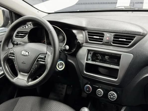 Kia Rio III Рестайлинг с пробегом 2016 года, цена 879 900 рублей, 111209 км, седан, Автокод Объявления
