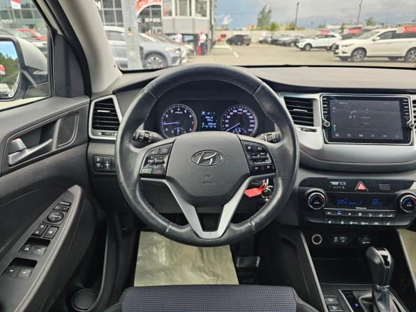 Hyundai Tucson III с пробегом 2016 года, цена 1 699 995 рублей, 198787 км, внедорожник, Автокод Объявления
