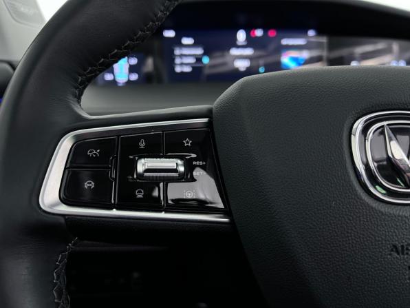 Changan UNI-K с пробегом 2023 года, цена 2 750 000 рублей, 59550 км, внедорожник, Автокод Объявления