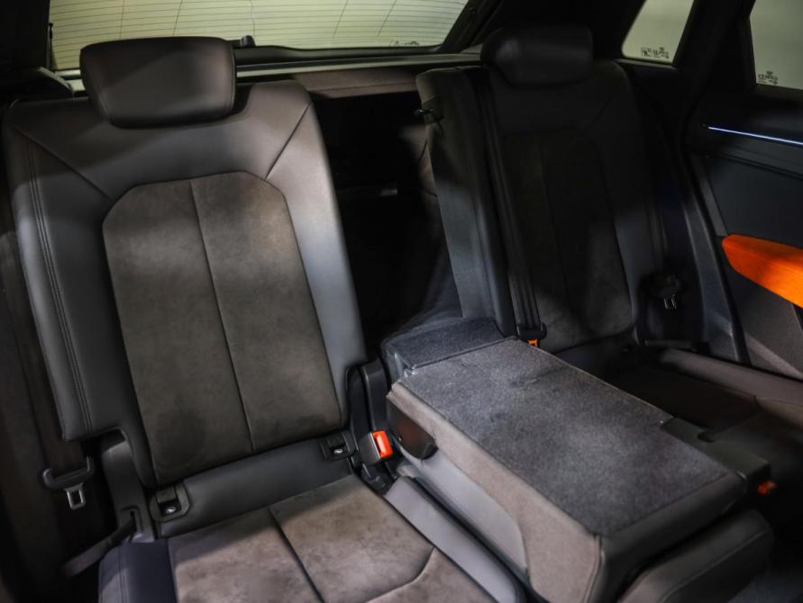 Audi Q3 II (F3) Санкт-Петербург  - изображение 34