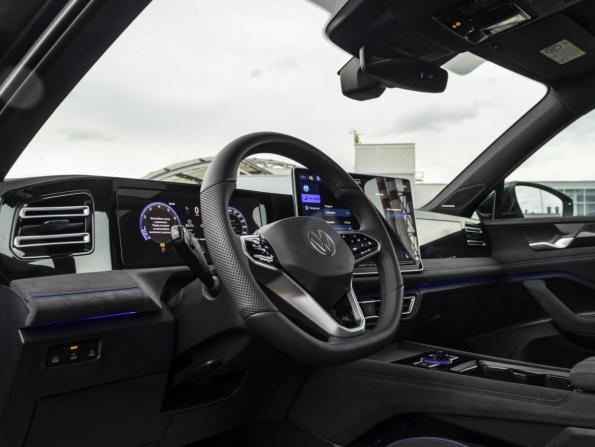 Volkswagen Tiguan III (China Market) с пробегом 2024 года, цена 4 497 000 рублей, 16058 км, внедорожник, Автокод Объявления