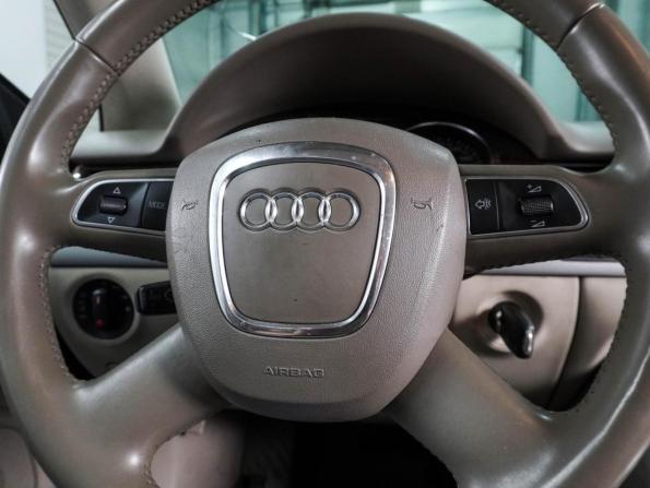 Audi A8 II (D3) Рестайлинг 2 с пробегом 2008 года, цена 929 000 рублей, 158780 км, седан, Автокод Объявления