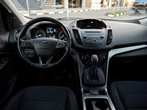 Ford Kuga II Рестайлинг с пробегом 2017 года, цена 1 638 000 рублей, 108500 км, внедорожник, Автокод Объявления