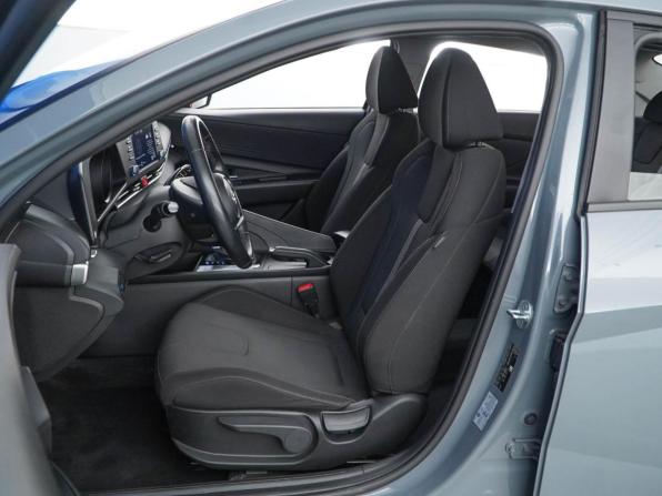Hyundai Elantra VII (CN7) с пробегом 2022 года, цена 2 097 414 рублей, 45478 км, седан, Автокод Объявления