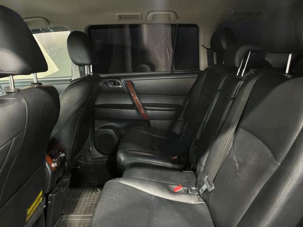 Toyota Highlander II (XU40) Рестайлинг с пробегом 2010 года, цена 1 620 000 рублей, 209500 км, внедорожник, Автокод Объявления
