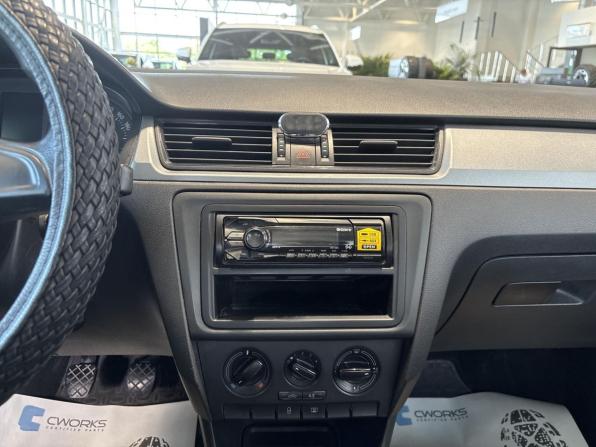 Skoda Rapid I с пробегом 2014 года, цена 628 000 рублей, 300070 км, лифтбек, Автокод Объявления