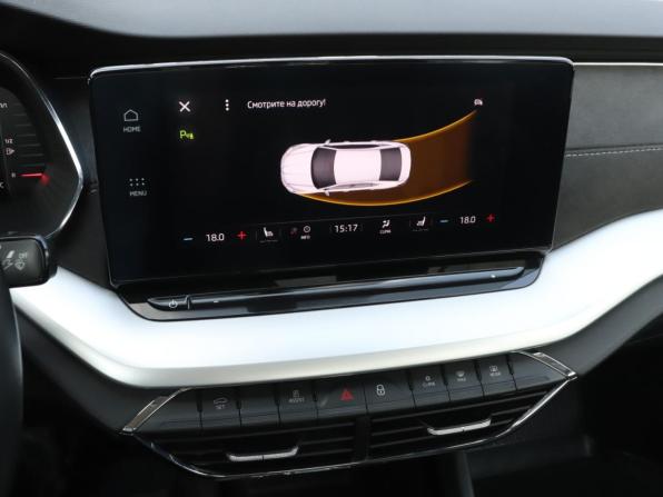 Skoda Octavia IV (A8) с пробегом 2020 года, цена 2 357 100 рублей, 94230 км, лифтбек, Автокод Объявления