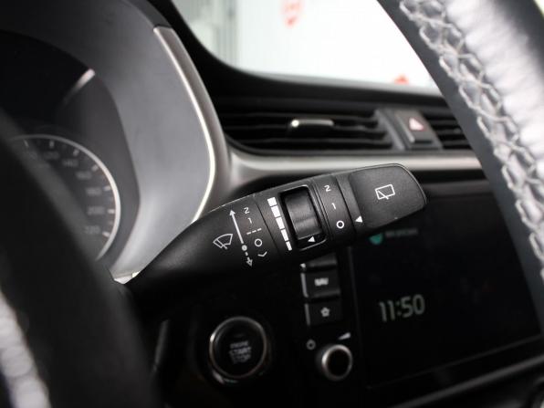Kia Rio IV Рестайлинг с пробегом 2021 года, цена 1 760 000 рублей, 102000 км, хэтчбек, Автокод Объявления