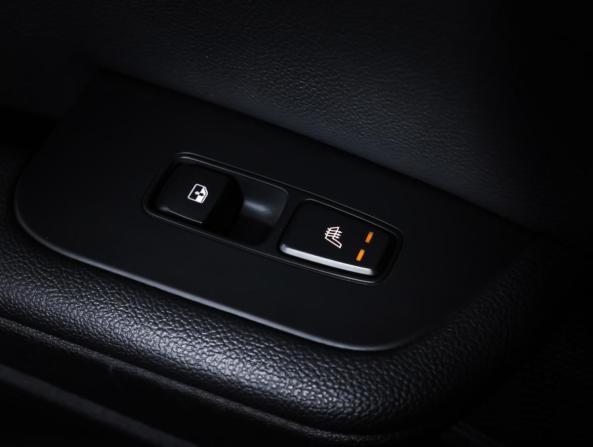 Kia Ceed III Рестайлинг с пробегом 2021 года, цена 1 900 000 рублей, 112629 км, универсал, Автокод Объявления