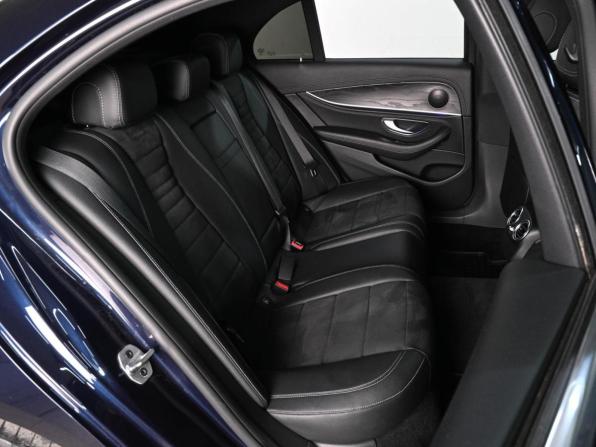 Mercedes-Benz E-Класс V (W213 S213 C238) с пробегом 2018 года, цена 3 190 000 рублей, 150101 км, седан, Автокод Объявления