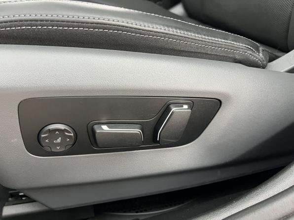 BMW 5 серии VIII (G60/G61/G68) с пробегом 2023 года, цена 8 770 000 рублей, 10308 км, седан, Автокод Объявления