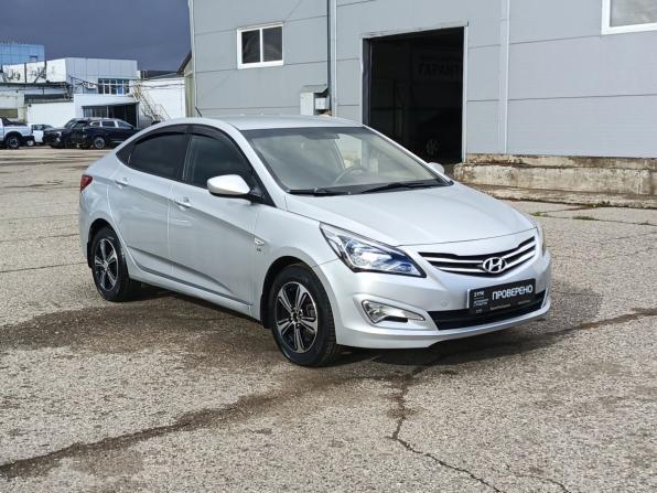 Hyundai Solaris I Рестайлинг с пробегом 2015 года, цена 1 119 600 рублей, 66540 км, седан, Автокод Объявления