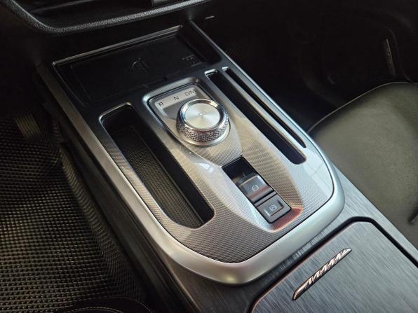 Haval Jolion I с пробегом 2022 года, цена 1 495 000 рублей, 109535 км, внедорожник, Автокод Объявления